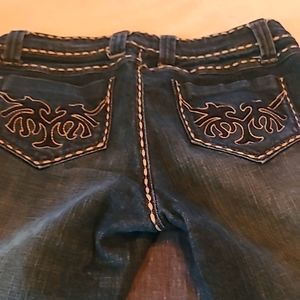 Cello size 7 jeans